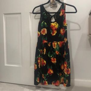 Floral dress perfect condition